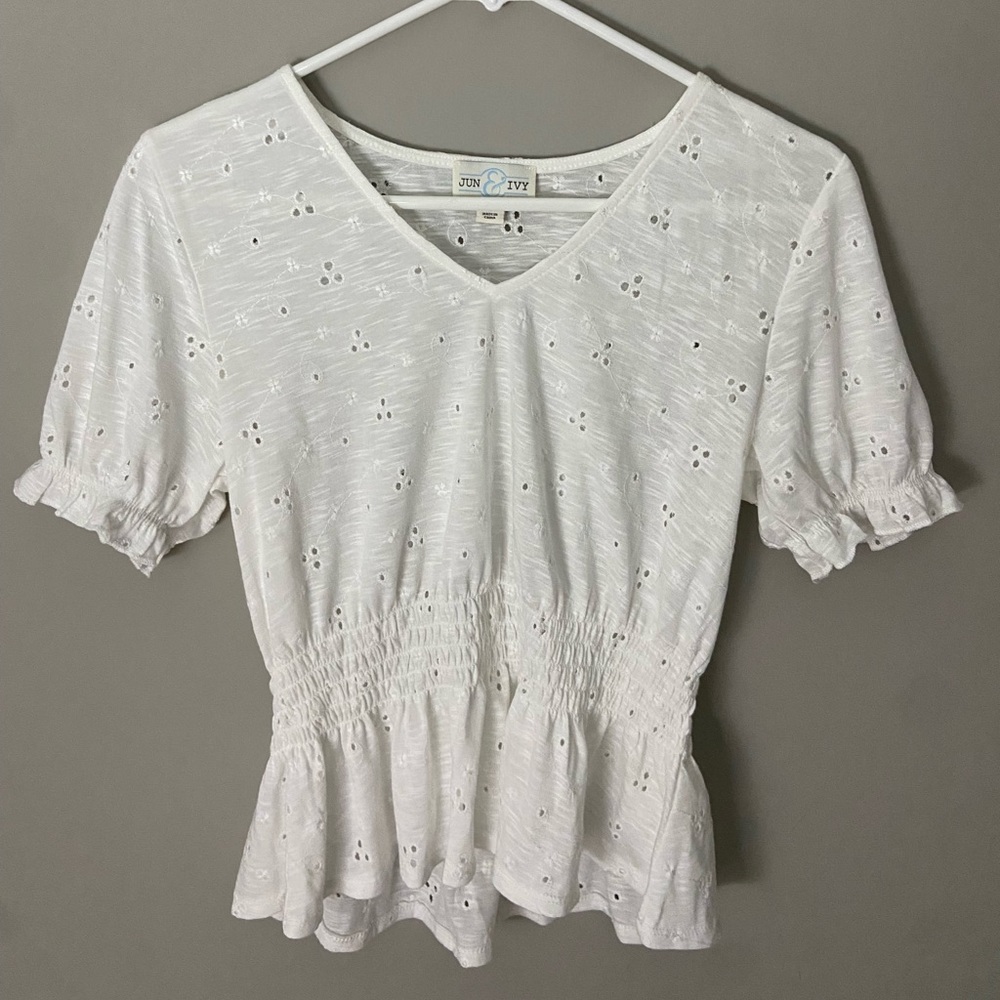 Jun & Ivy White Blouse Size S